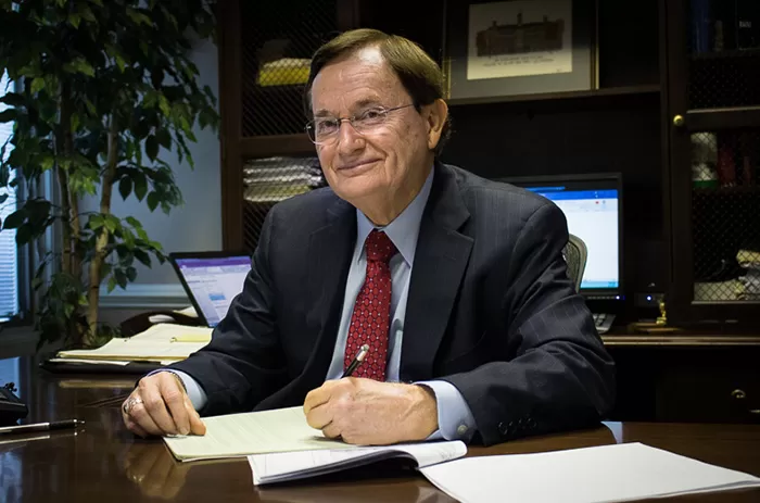 Marketing Photography Stimulus 0045 Accounting-firm-lynchburg-forest-virginia Tax-business-finanical-planning Ron-2